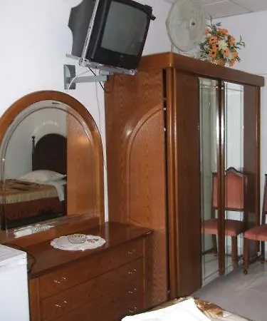 Гостевой дом Residencial Dandy 5*